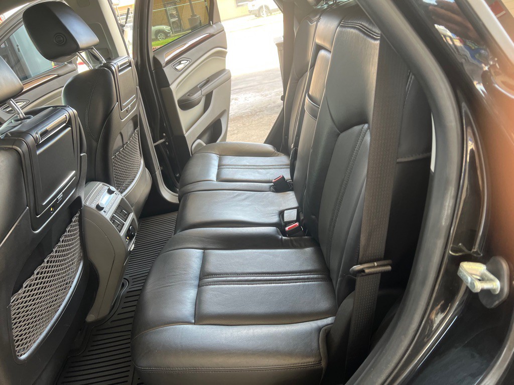 2011 Cadillac SRX Image 15