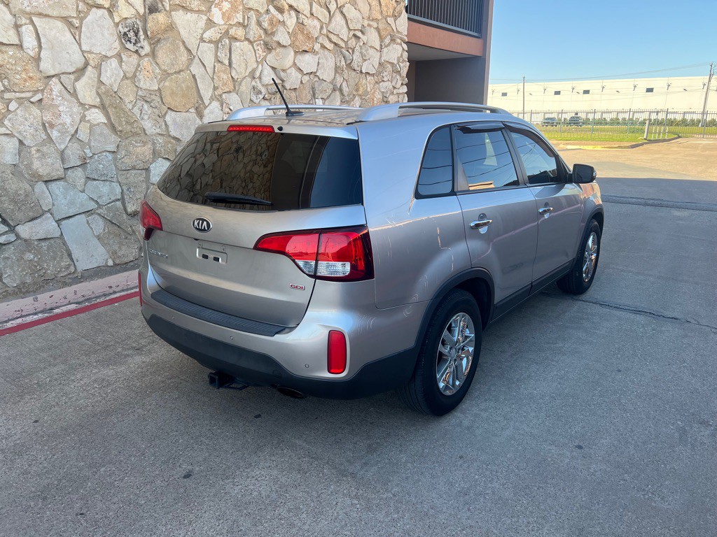 2015 Kia Sorento Image 5