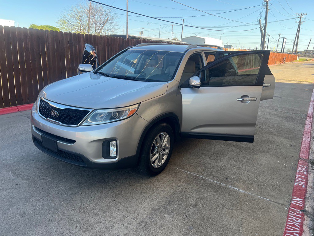 2015 Kia Sorento Image 8