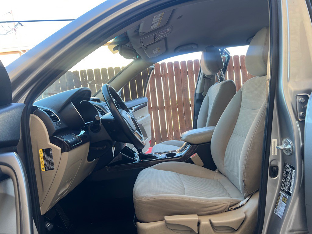 2015 Kia Sorento Image 12