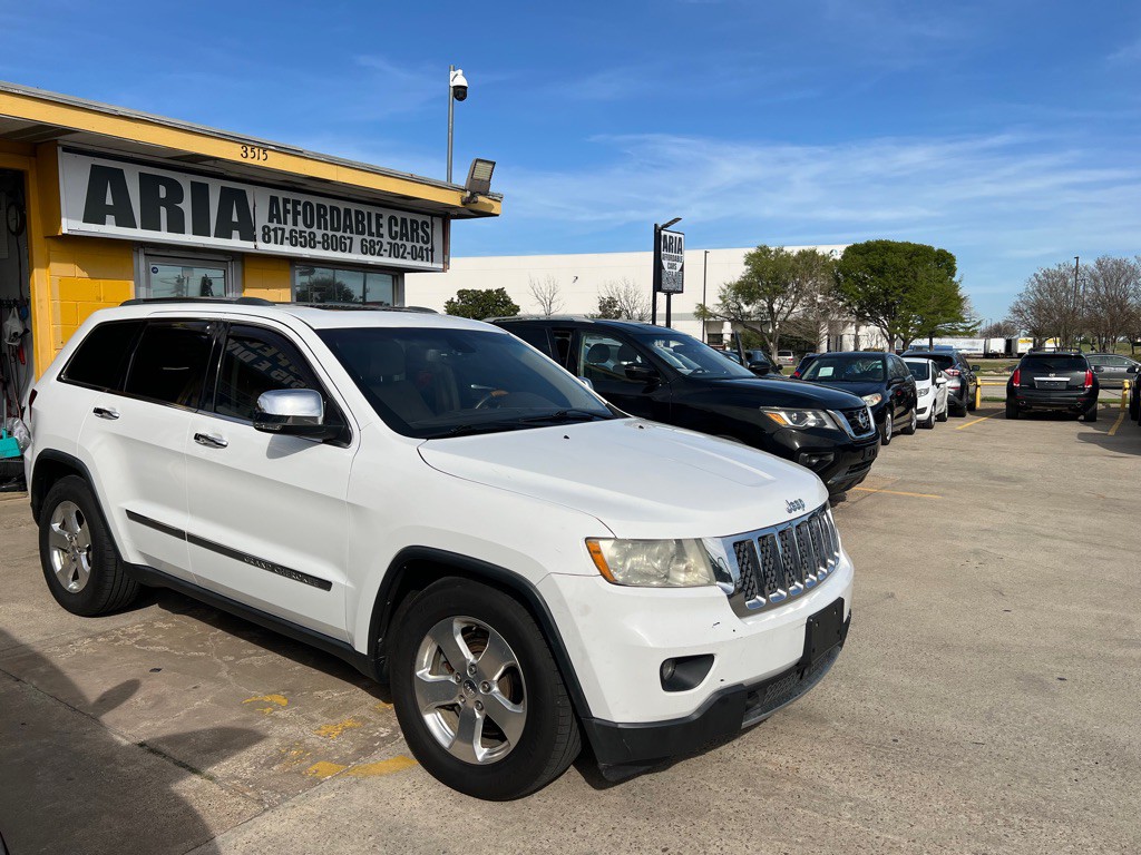 2013 Jeep Grand Cherokee Image 1