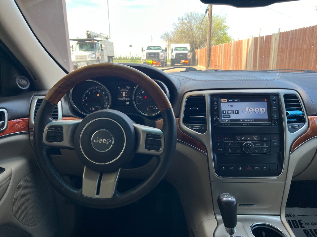 2013 Jeep Grand Cherokee Image 15