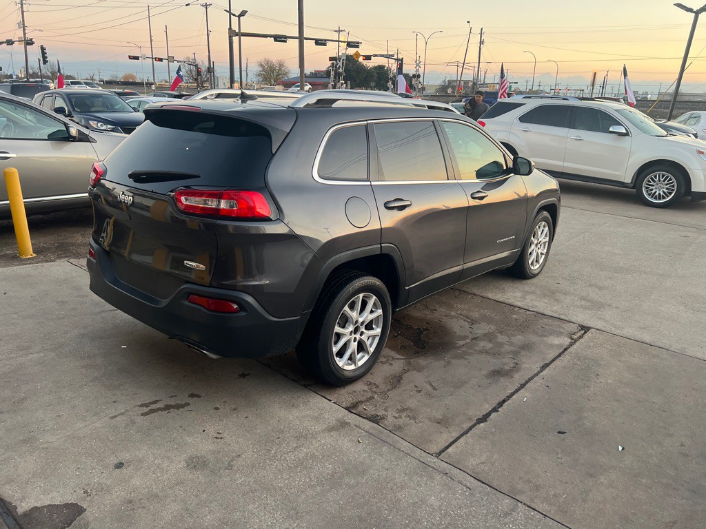 2015 Jeep Cherokee Image 5