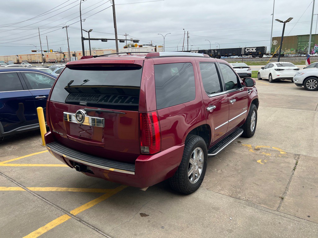 2007 Cadillac Escalade Image 5