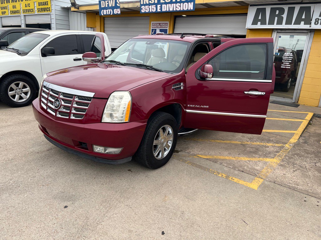 2007 Cadillac Escalade Image 8