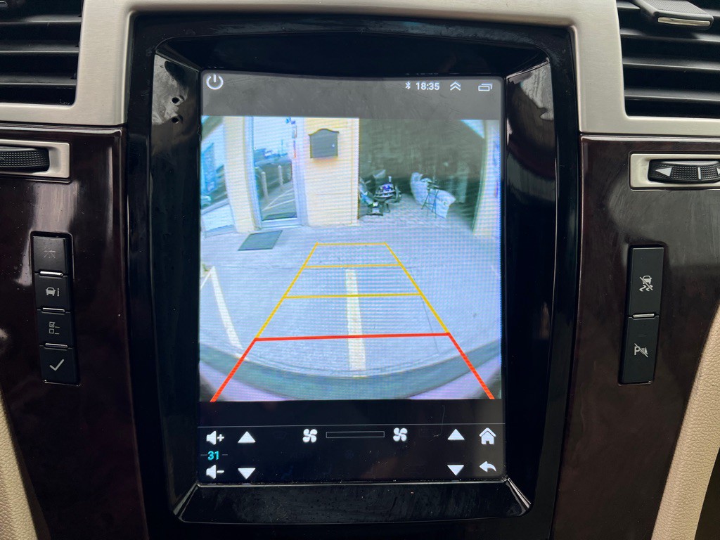 2007 Cadillac Escalade Image 20