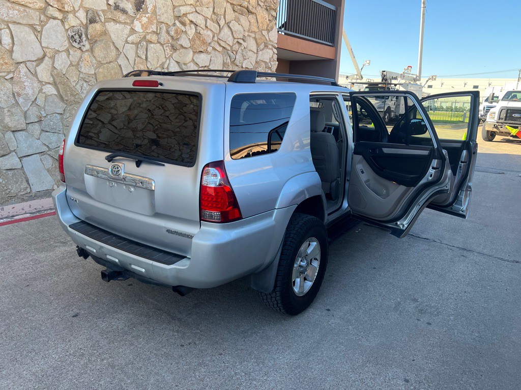 2006 Toyota 4Runner Image 10