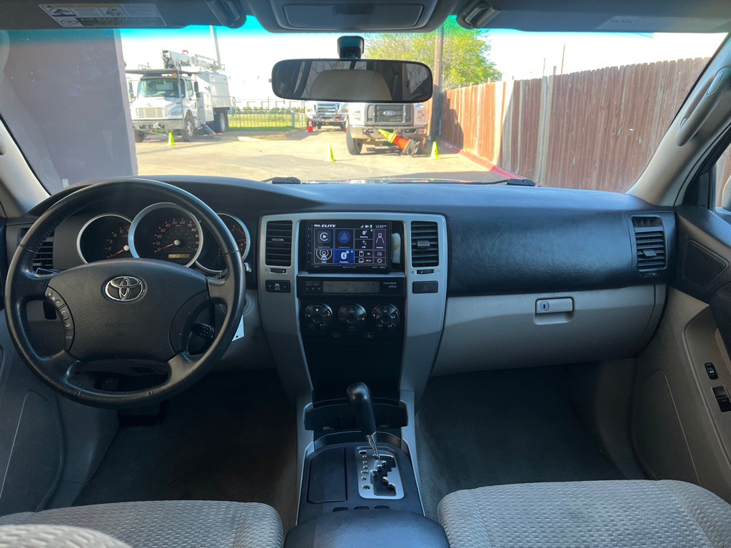 2006 Toyota 4Runner Image 18