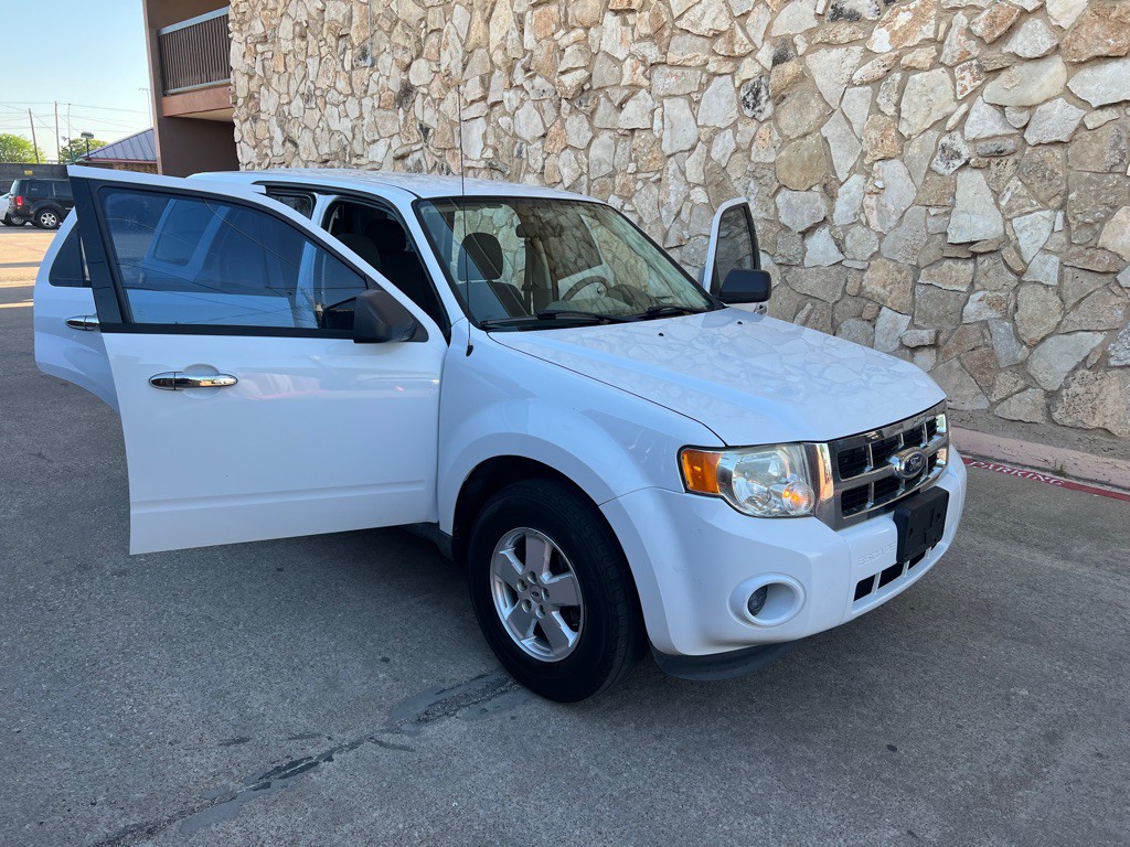 2012 Ford Escape Image 6