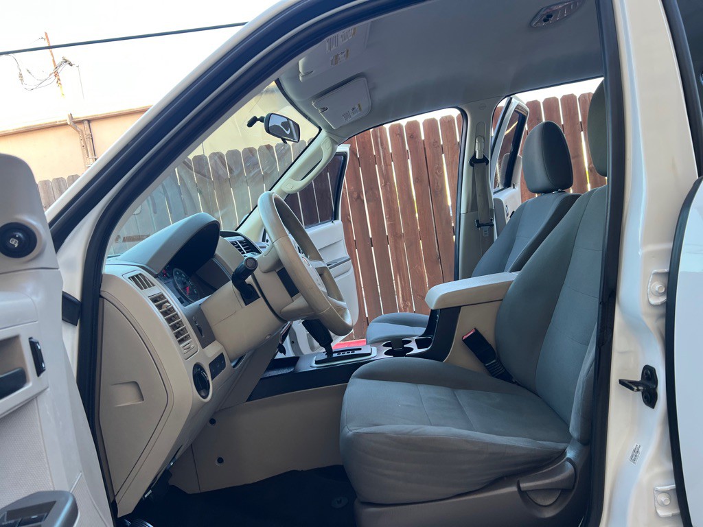 2012 Ford Escape Image 12