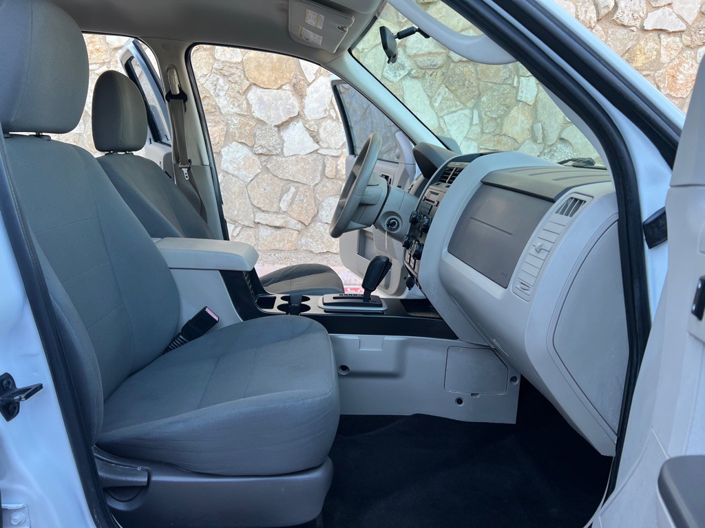 2012 Ford Escape Image 13