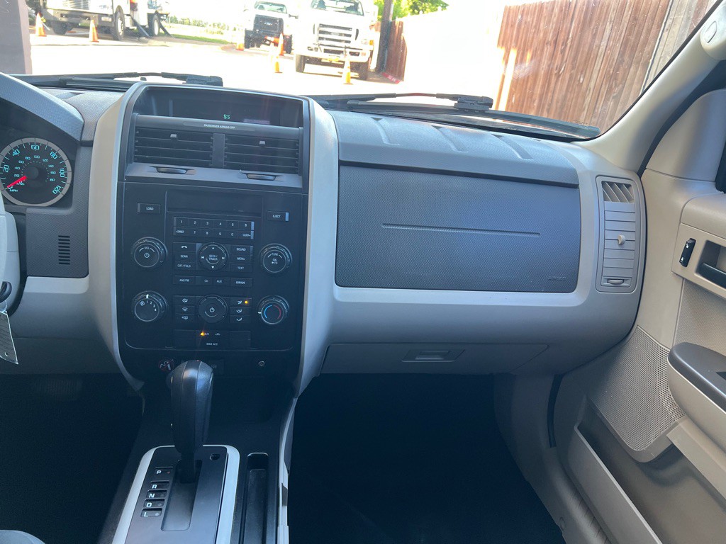 2012 Ford Escape Image 17