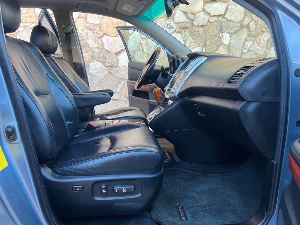2007 Lexus RX Image 13