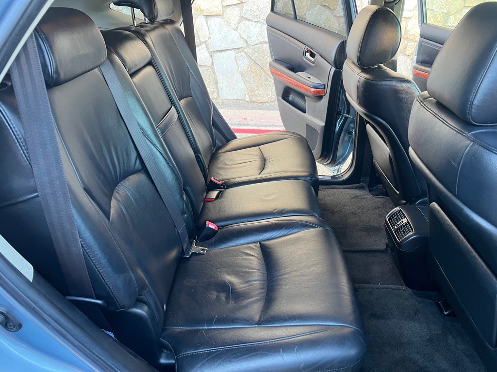 2007 Lexus RX Image 15