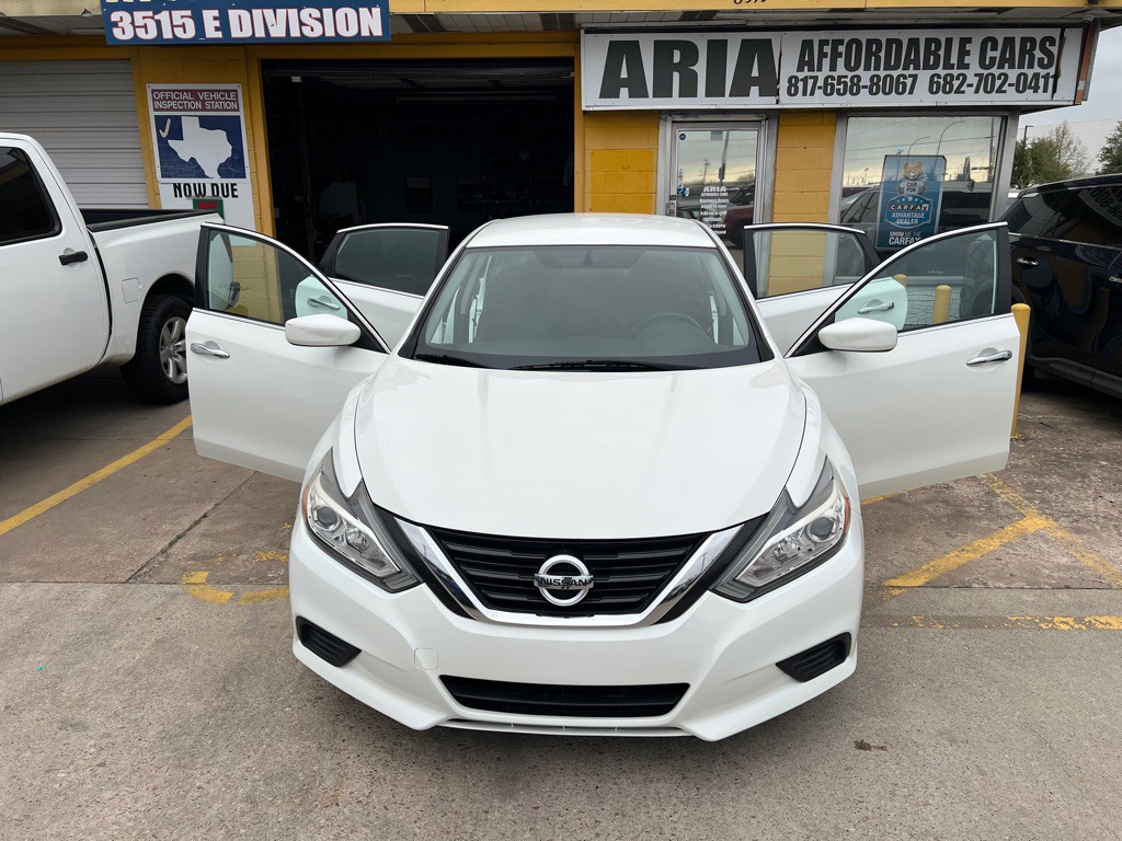 2018 Nissan Altima Image 7