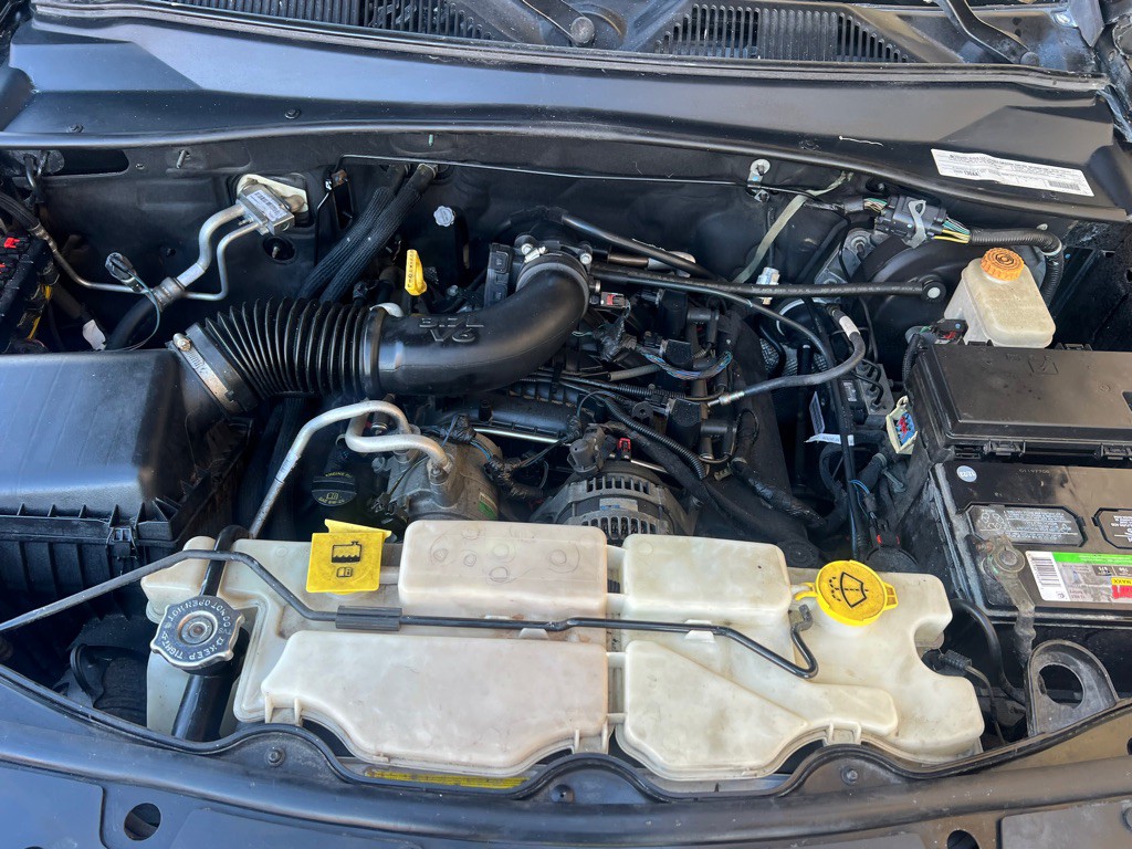 2011 Jeep Liberty Image 21