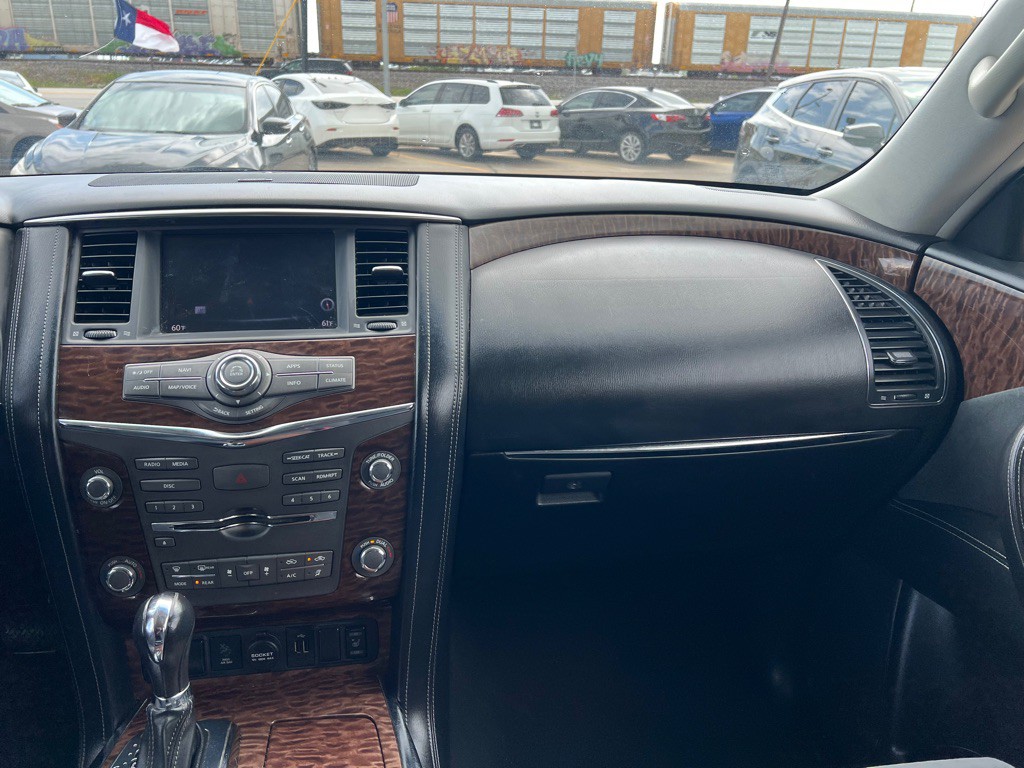 2018 Nissan Armada Image 18