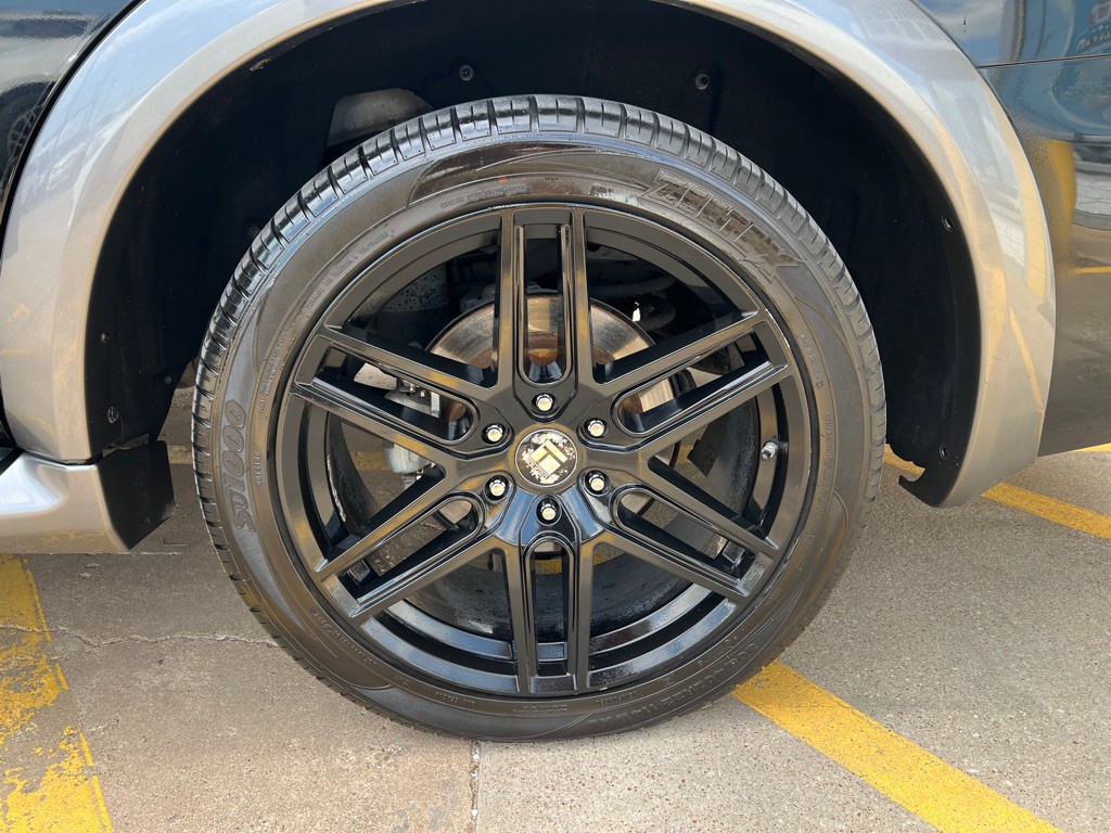 2018 Nissan Armada Image 41