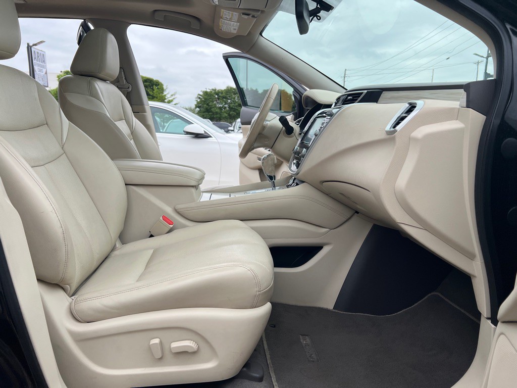2016 Nissan Murano Image 13