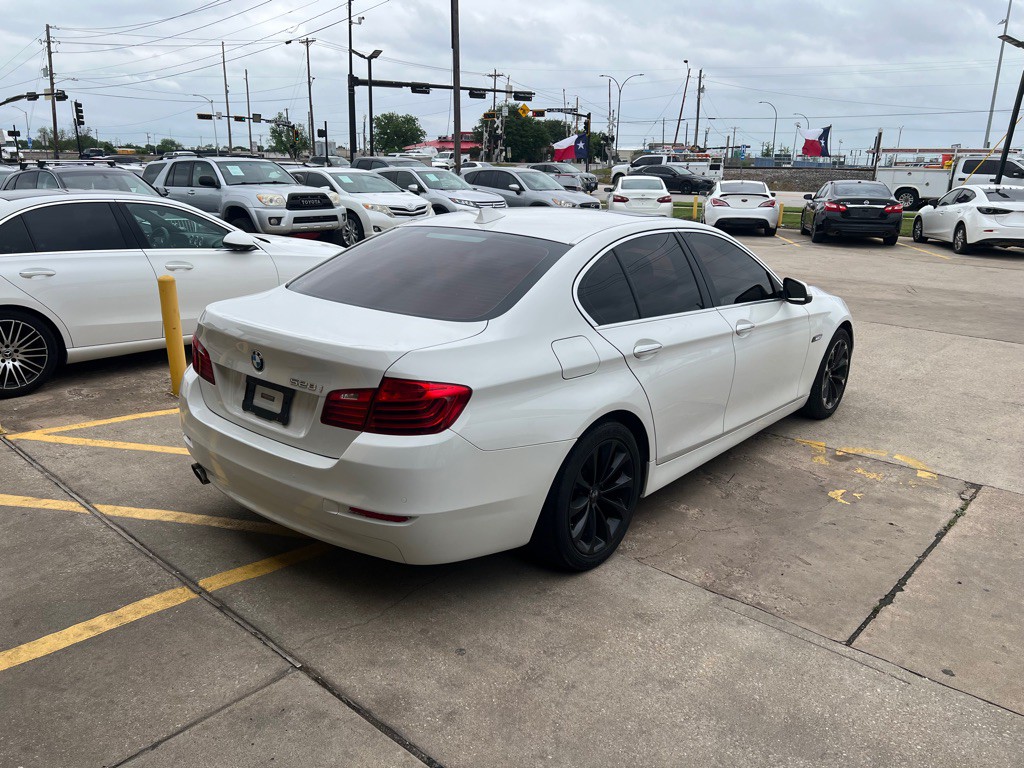 2016 BMW 5 Series Image 5