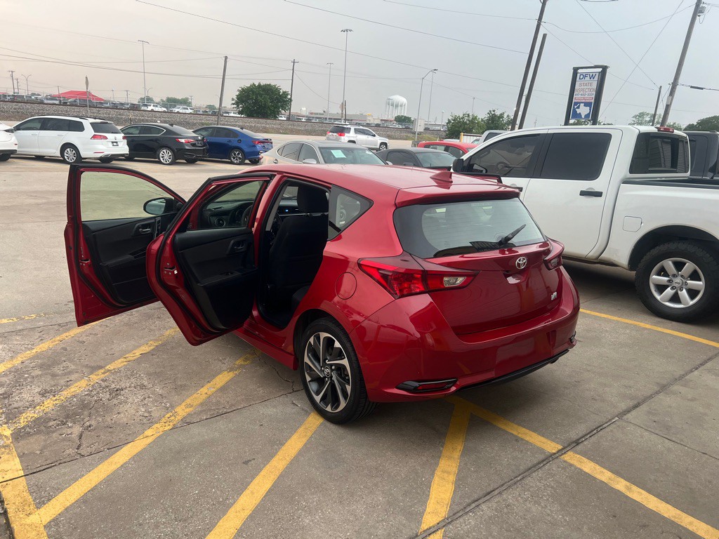 2018 Toyota Corolla Image 9
