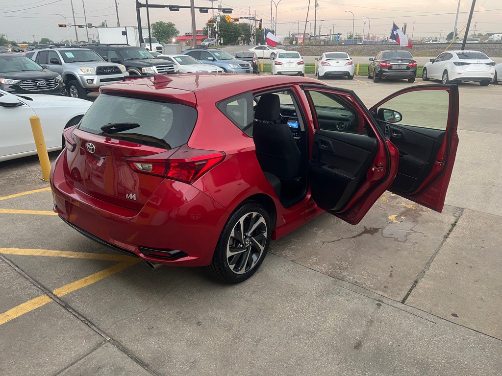 2018 Toyota Corolla Image 11