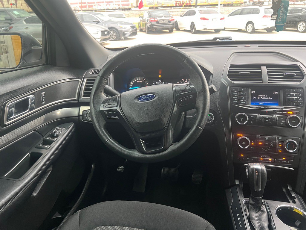 2018 Ford Explorer Image 14
