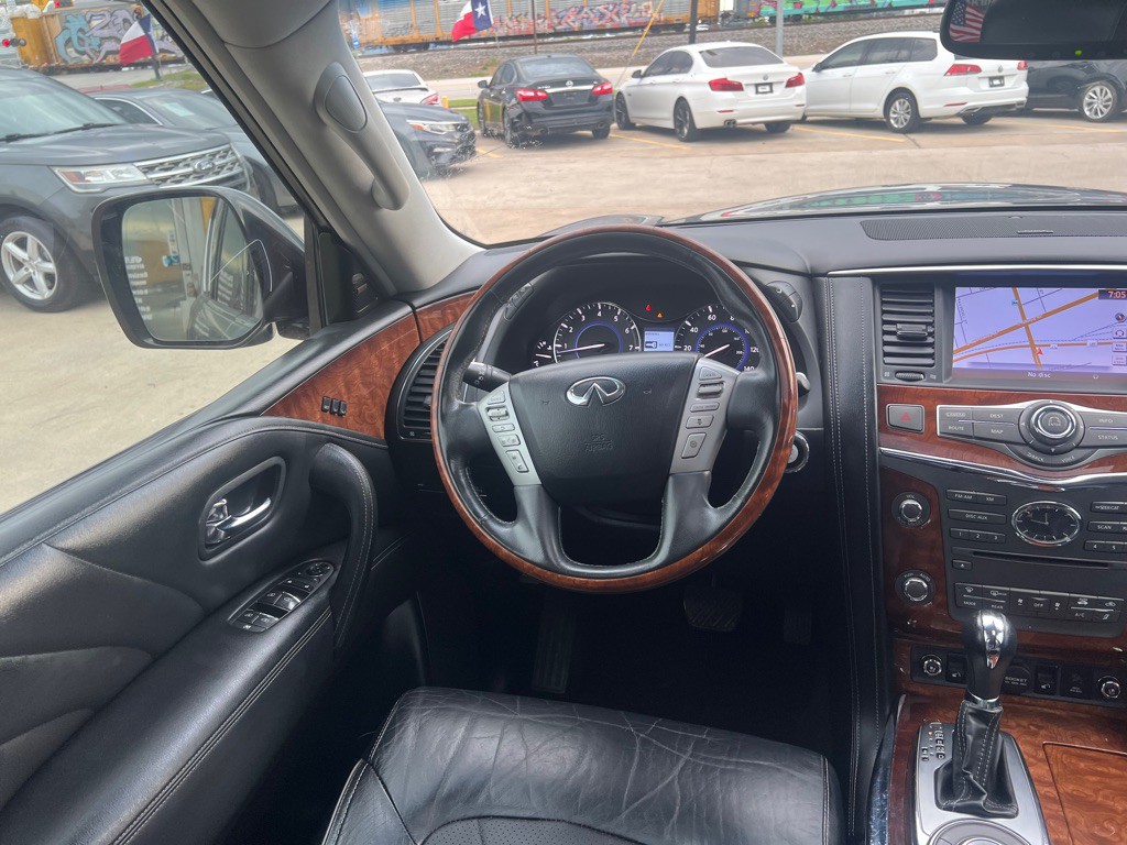 2015 INFINITI QX80 Image 14
