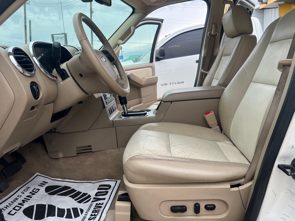 2008 Ford Explorer Image 12