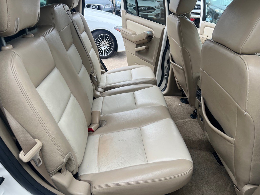 2008 Ford Explorer Image 15