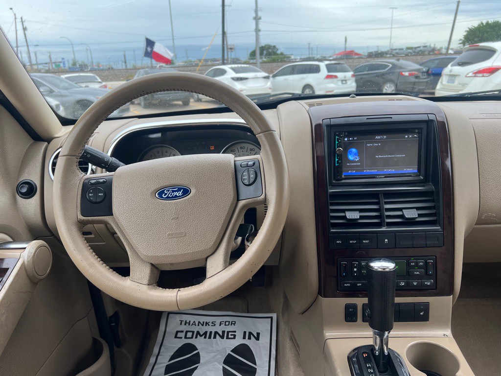 2008 Ford Explorer Image 16
