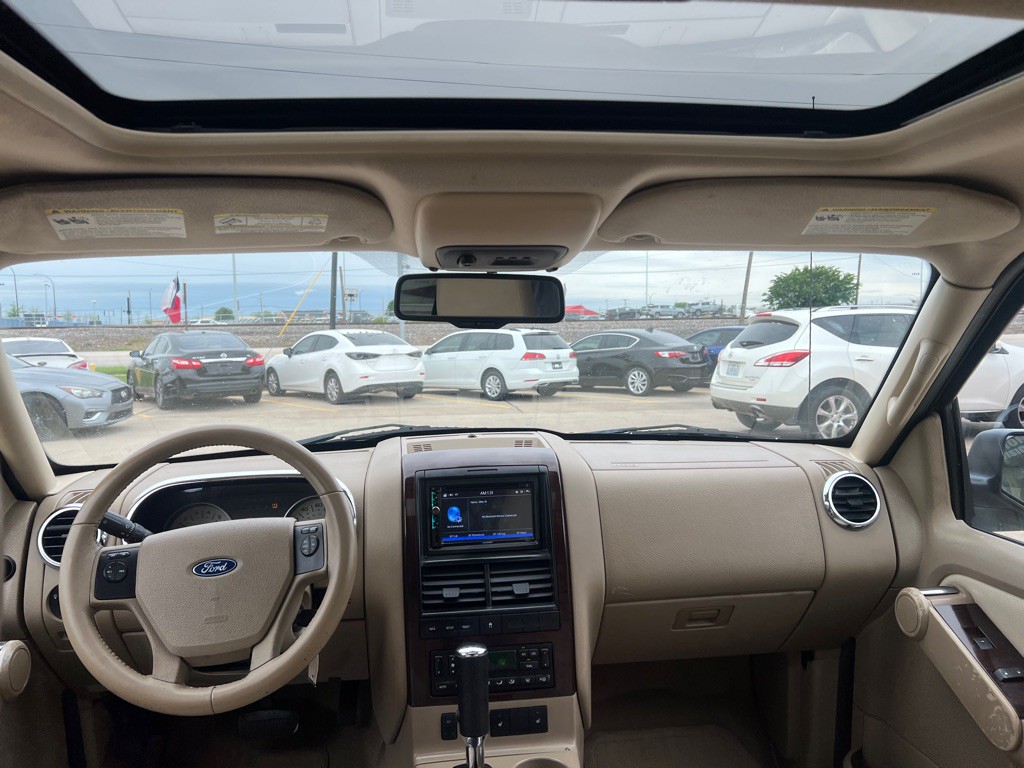 2008 Ford Explorer Image 18
