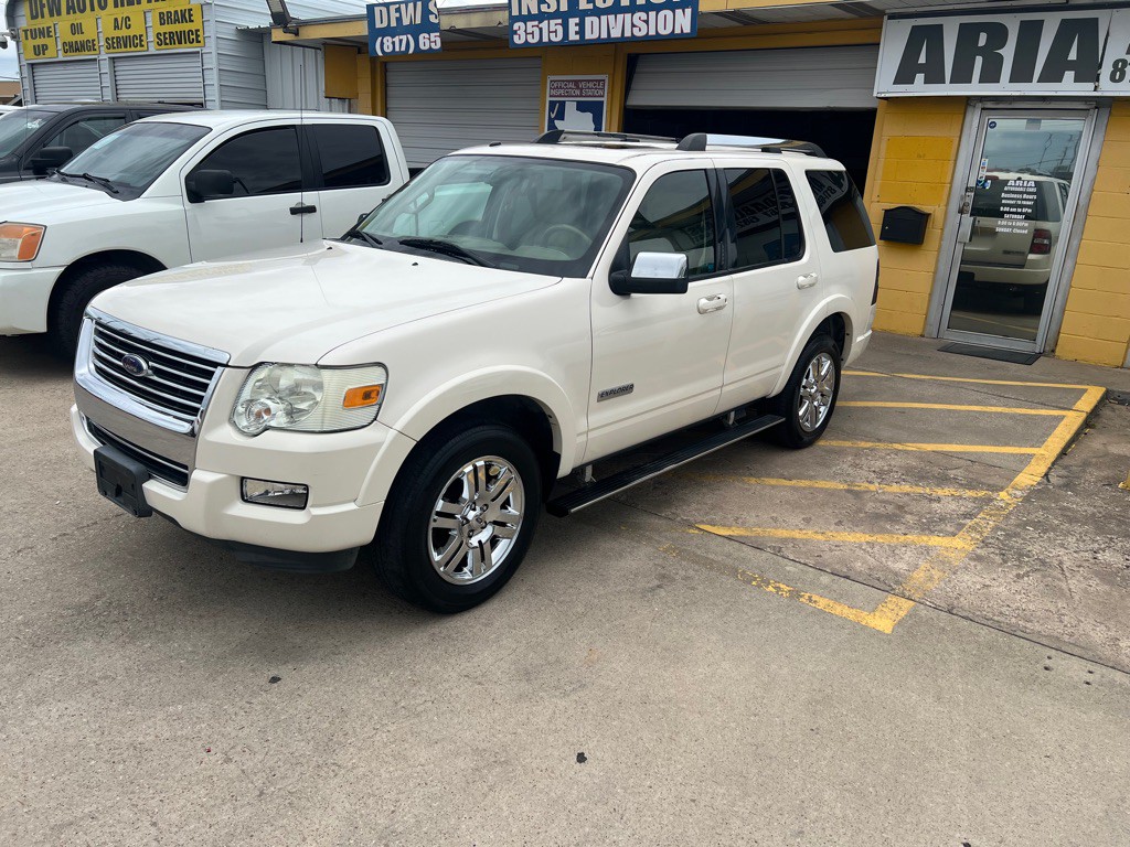 2008 Ford Explorer Image 4