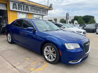 Image for 2018 Chrysler 300 Touring ID: 7419394