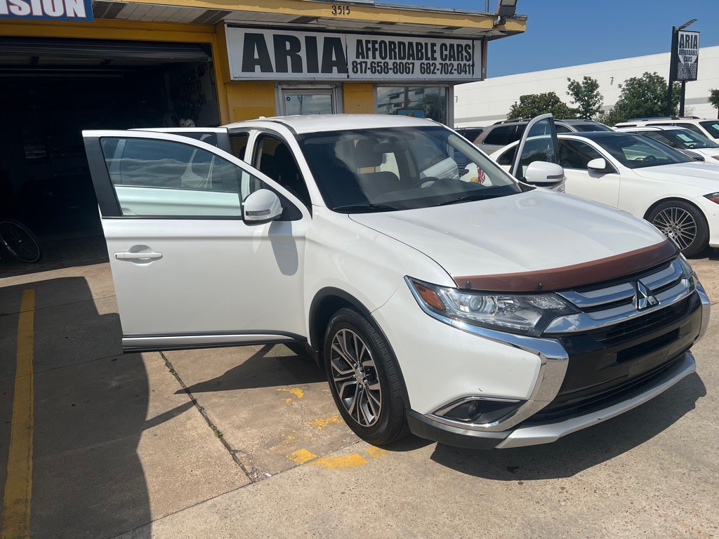 2018 Mitsubishi Outlander Image 7