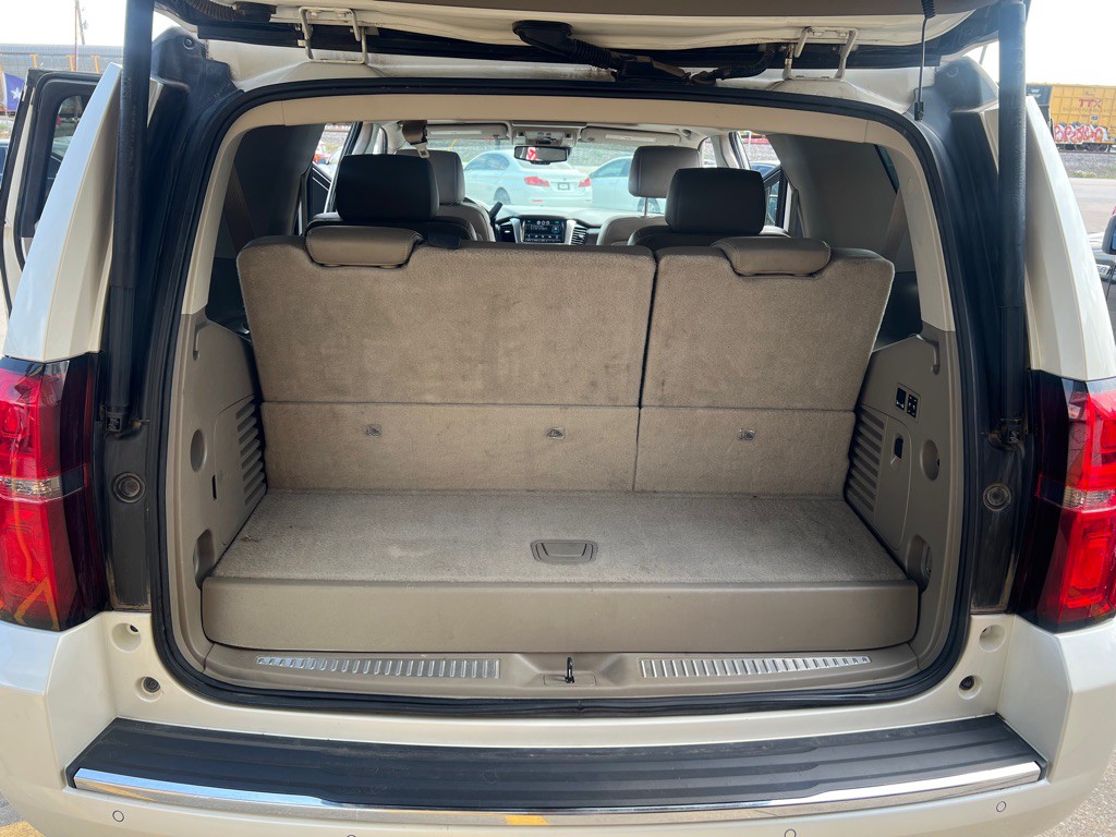 2015 Chevrolet Tahoe Image 11