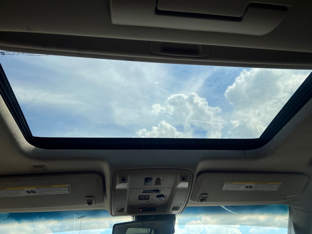 2015 Chevrolet Tahoe Image 20