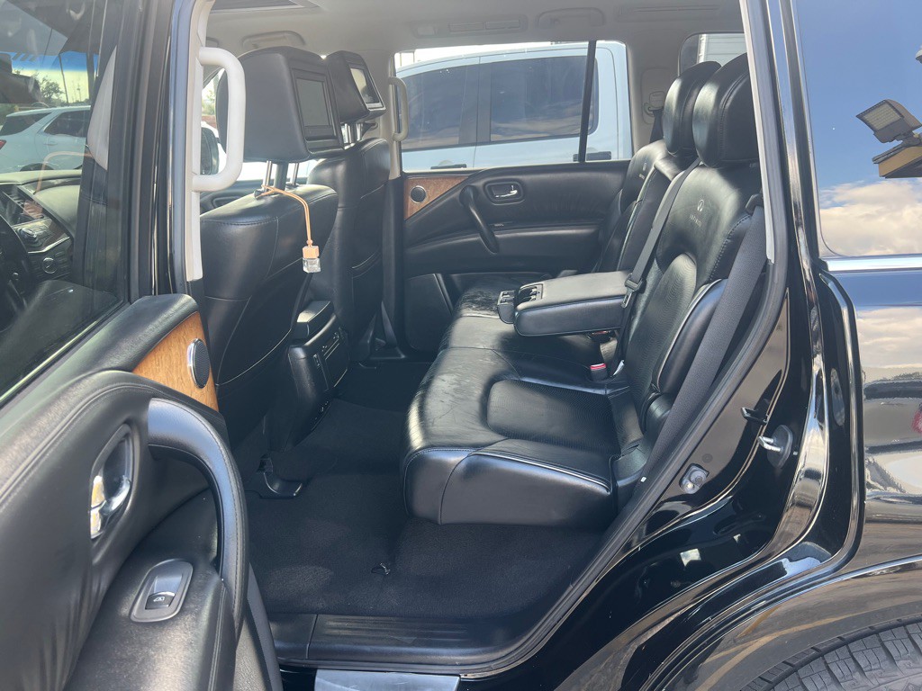 2014 INFINITI QX80 Image 14