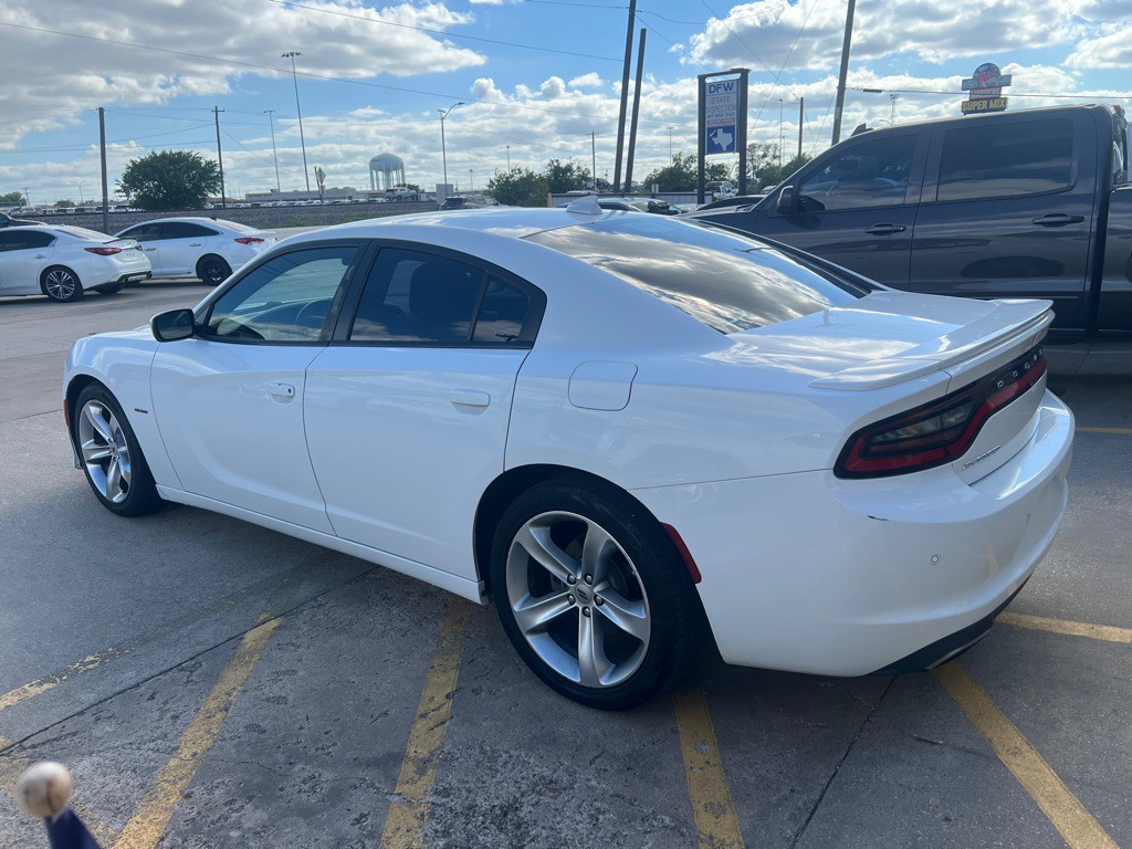2018 Dodge Charger Image 4
