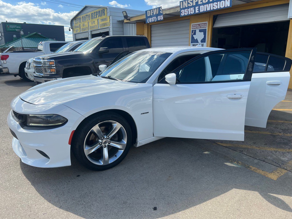 2018 Dodge Charger Image 9