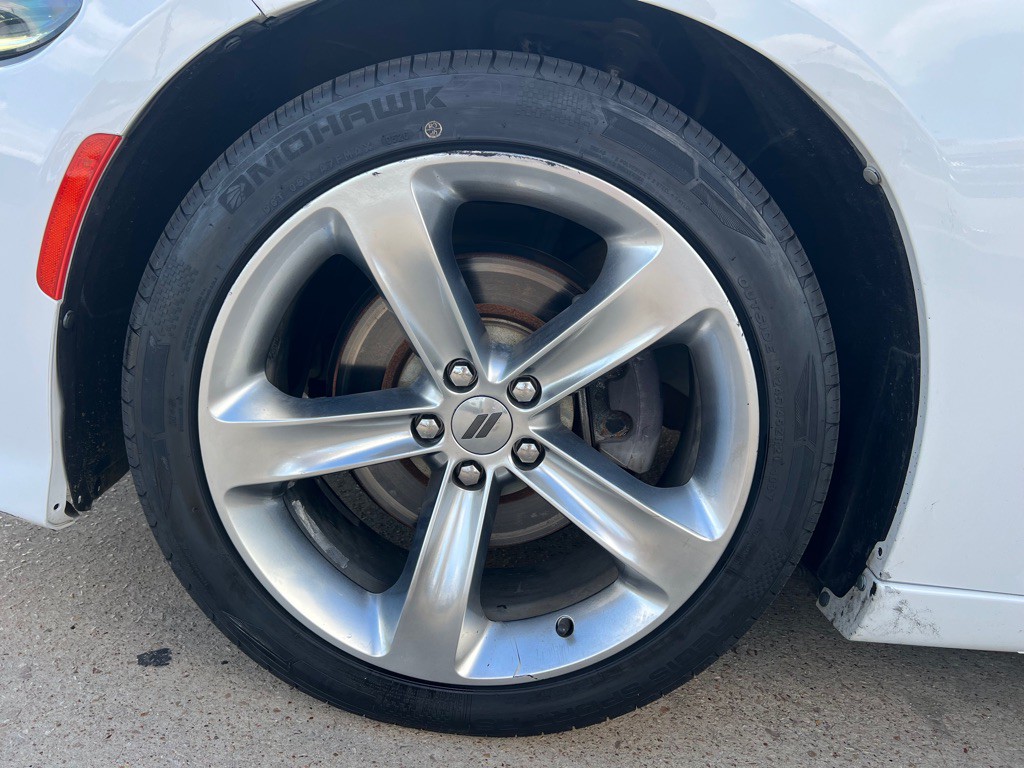 2018 Dodge Charger Image 20