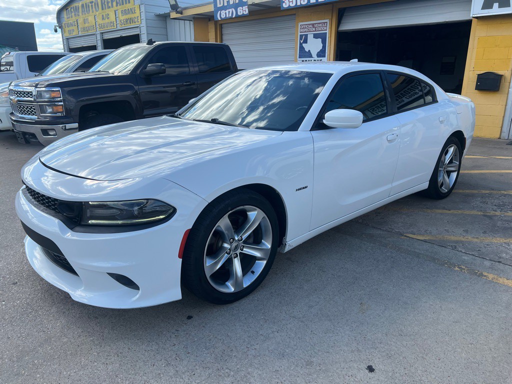 2018 Dodge Charger Image 2