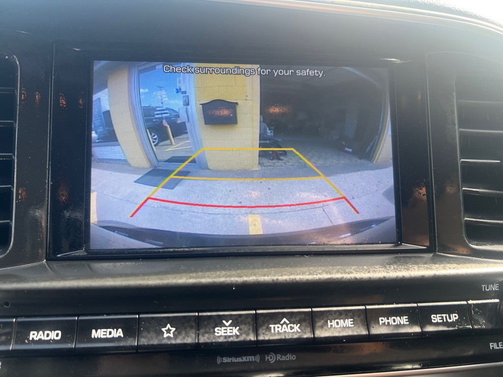 2020 Hyundai Elantra Image 20