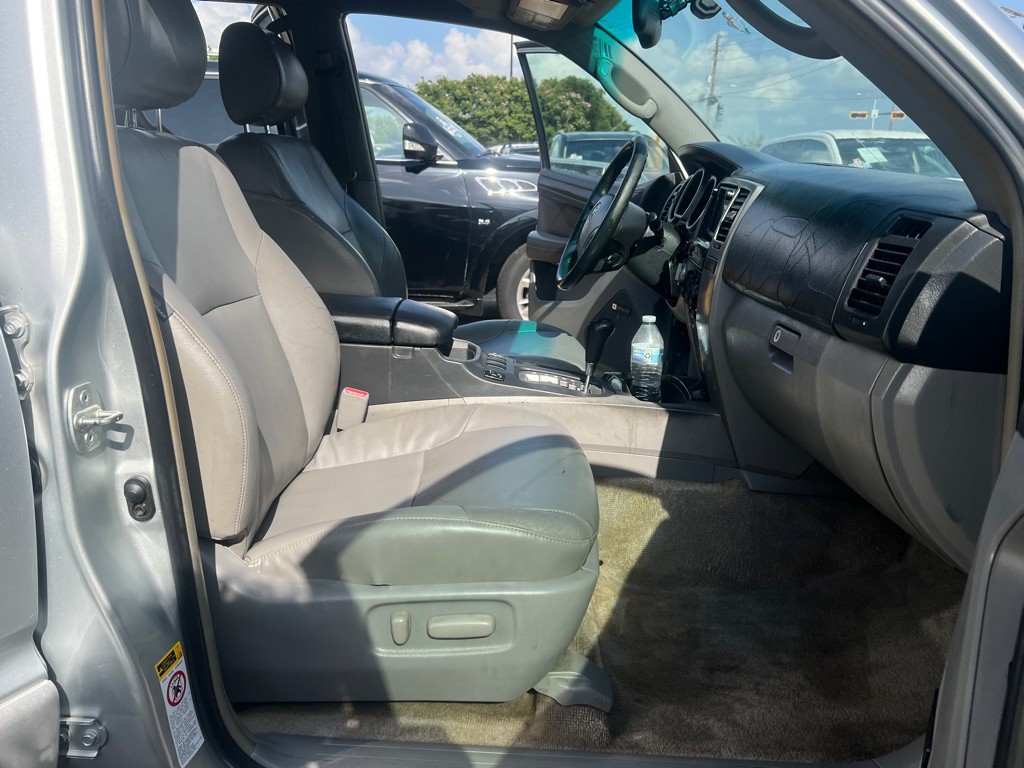 2004 Toyota 4Runner Image 15