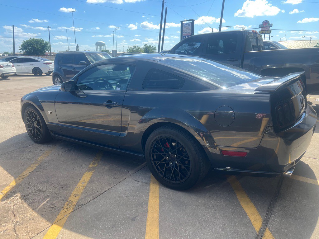 2008 Ford Mustang Image 4