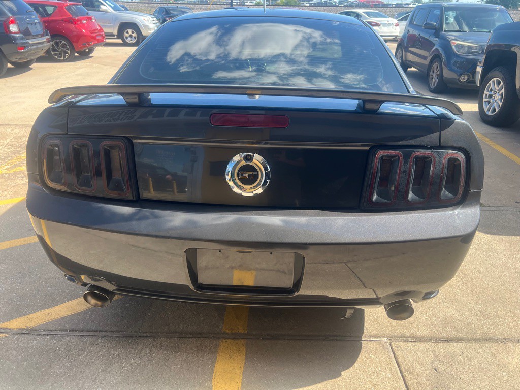 2008 Ford Mustang Image 5