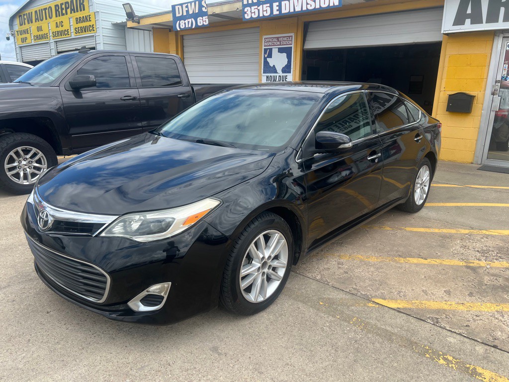 2015 Toyota Avalon Image 3