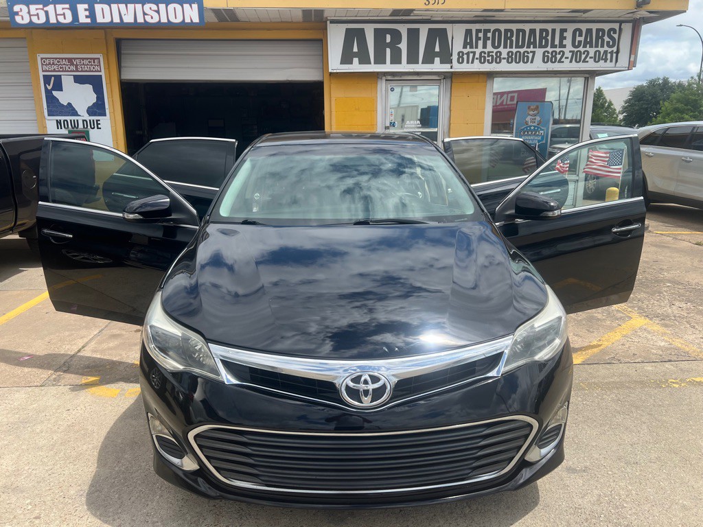 2015 Toyota Avalon Image 8