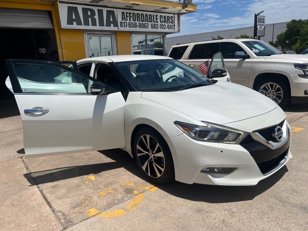 2017 Nissan Maxima Image 7