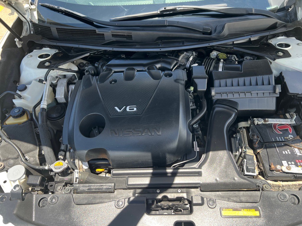 2017 Nissan Maxima Image 22